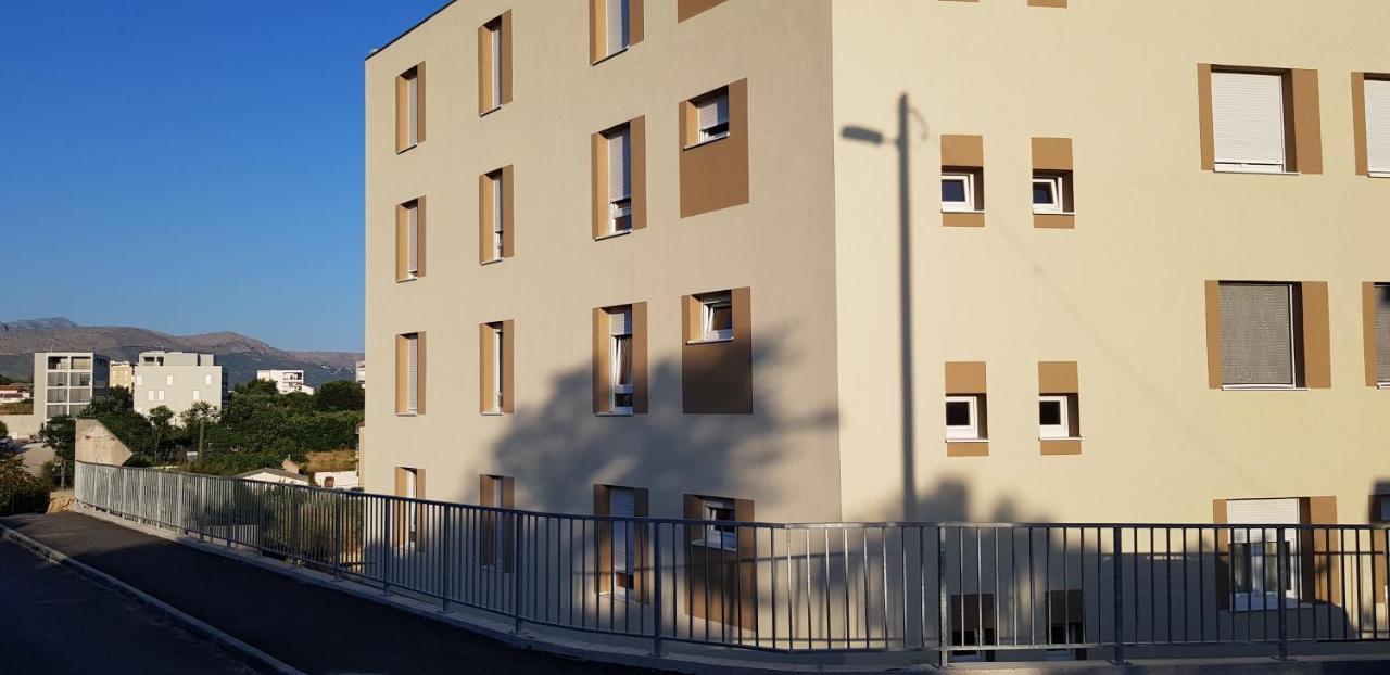 Salsa Split - Cozy Apartment Zewnętrze zdjęcie